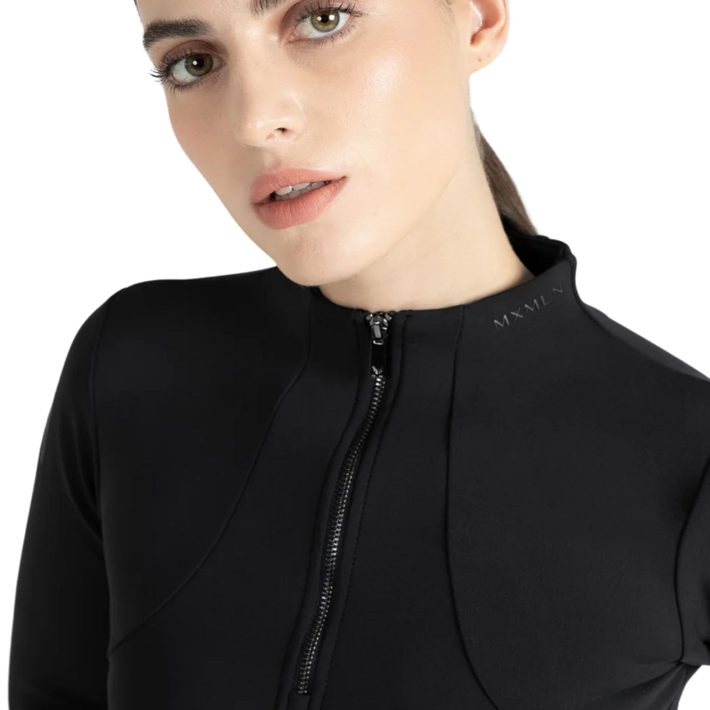 MAXIMILIAN PLAYERA DE ENTRENAMIENTO M/L DAMA MOD. BASE LAYER COL. NEGRO/PLATA